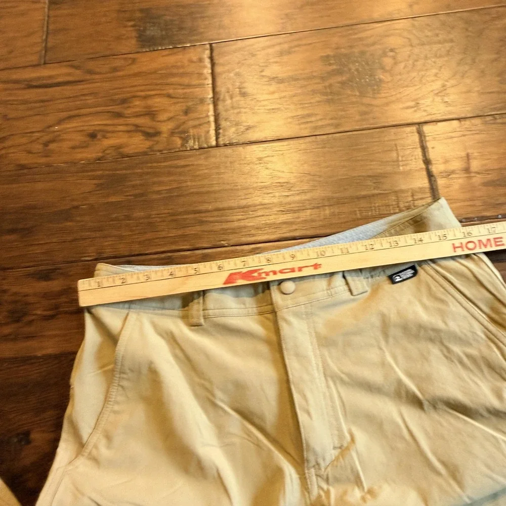 Eastern Mountain Sports Khaki Pants Mens 32x32 Beige Nylon Stretch Hiking